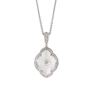 14 KT white gold Pendant with inlay  and diamonds