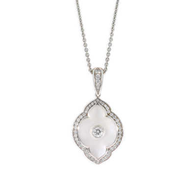 14 KT white gold Pendant with inlay  and diamonds